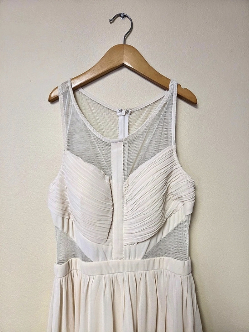 Maniju Maxi Dress in Cream Size Small NEW